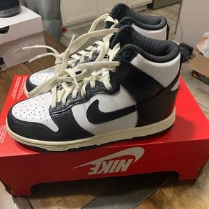 Nike Dunk High (Vintage)